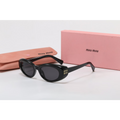 88971   Sunglasses with box